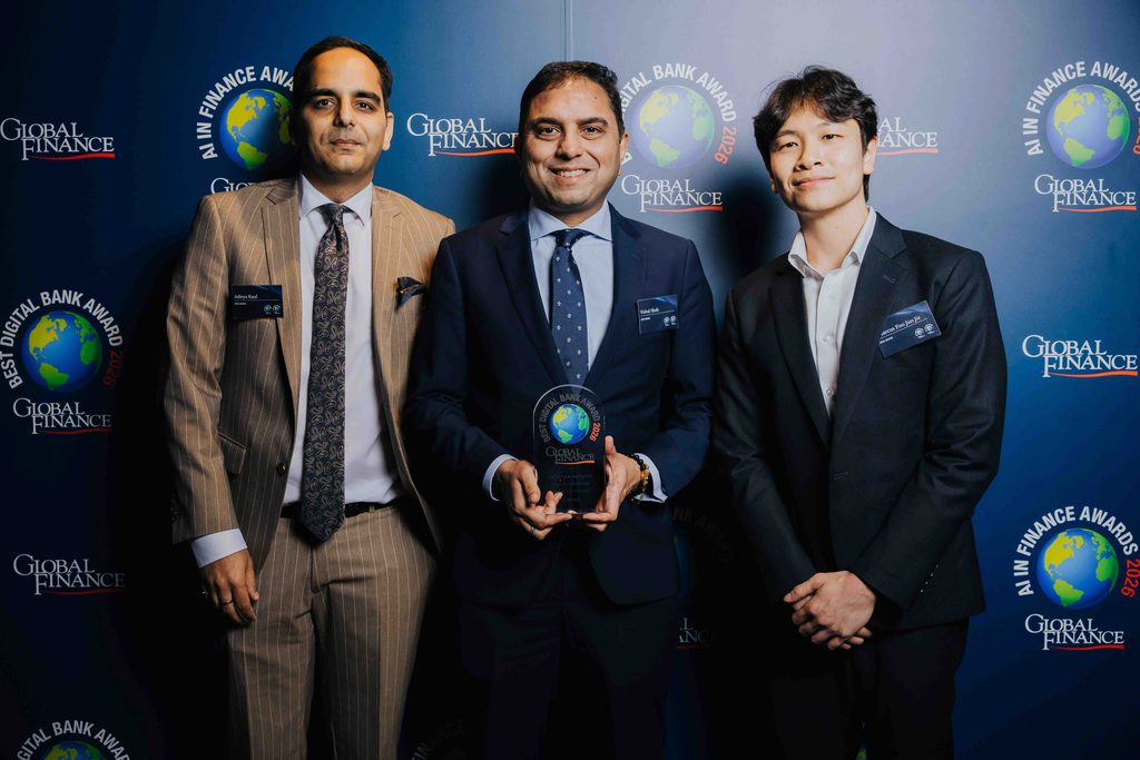 Recognizing practical digital tools for entrepreneurs, Rakbank secures two major regional SME banking titles at the Global Finance Awards 2026.